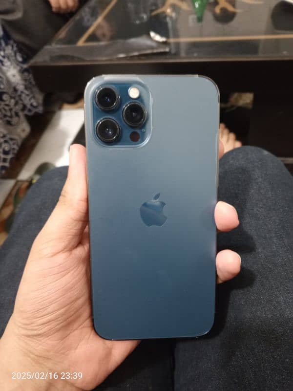 iphone 12 pro max jv 128gb blue colour 10/9 3