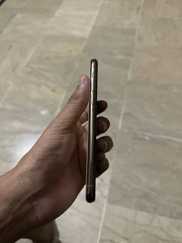 iPhone 11 Pro non pta 1