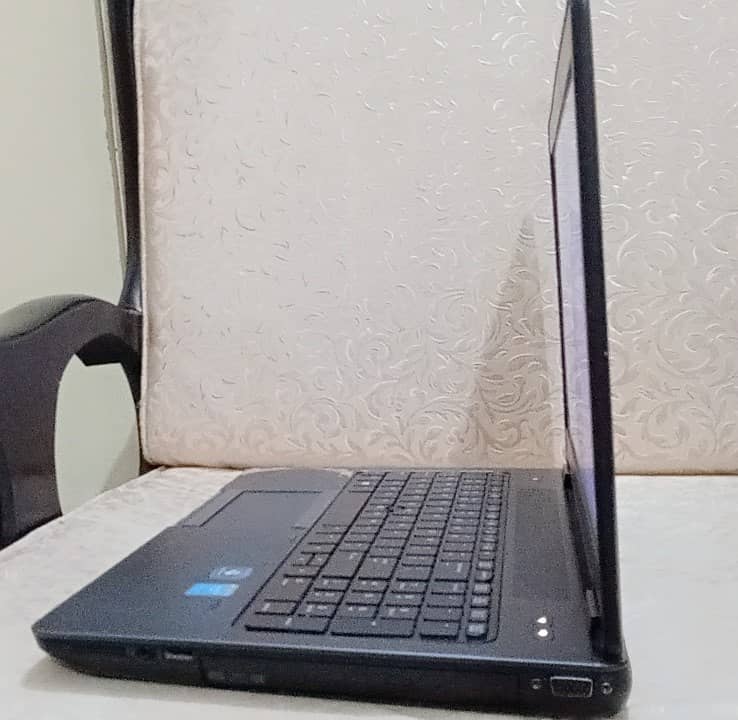 Core - i7 HP ZBook Workstation 2