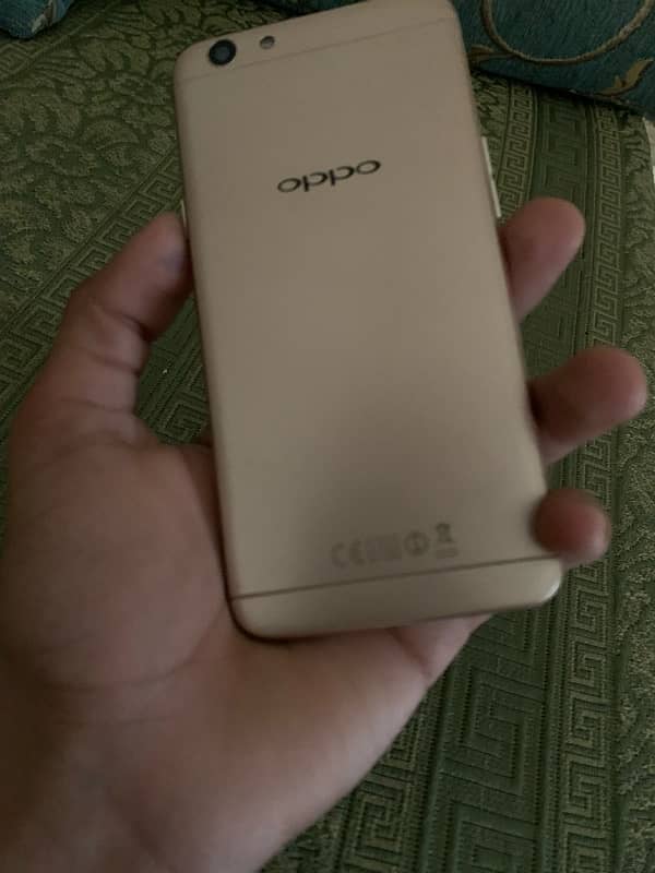 Oppo f1s for urgent sale 2