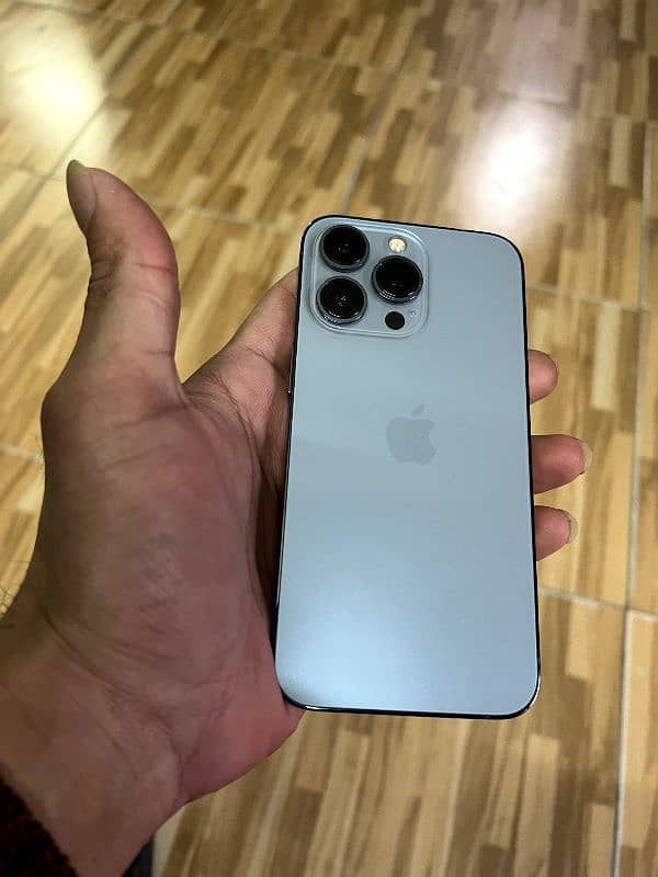 Apple iphone 13pro 0