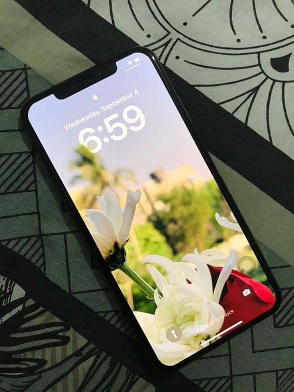 iPhone XS max (Non PTA) 1