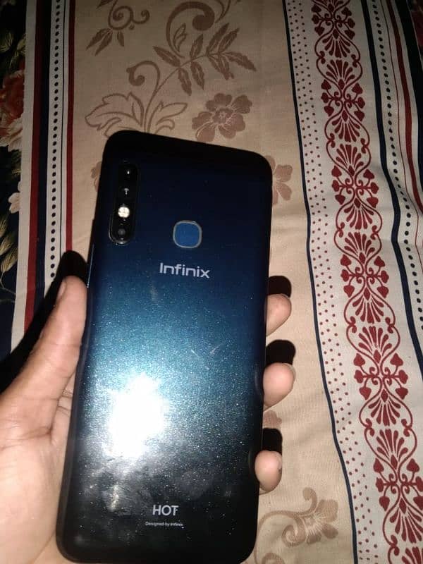 infinix hot 8 ram 4 /64 0