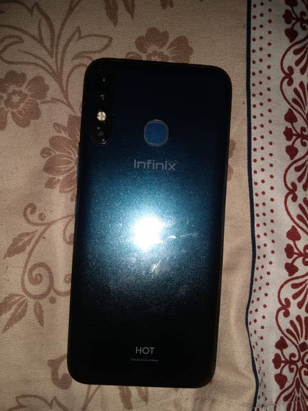 infinix hot 8 ram 4 /64 6