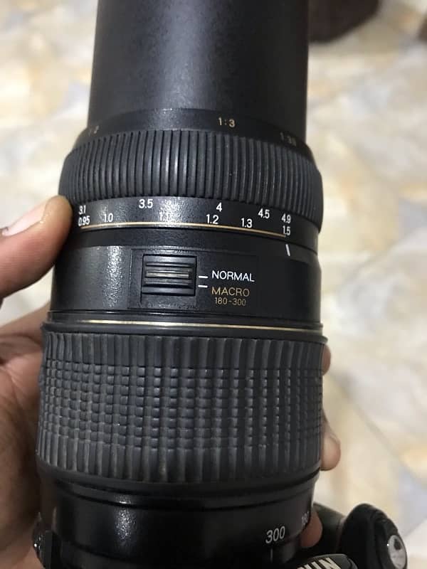 Nikon D5000 with professional 70-300 lens 1