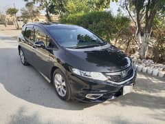 Honda Jade Hybrid 2015