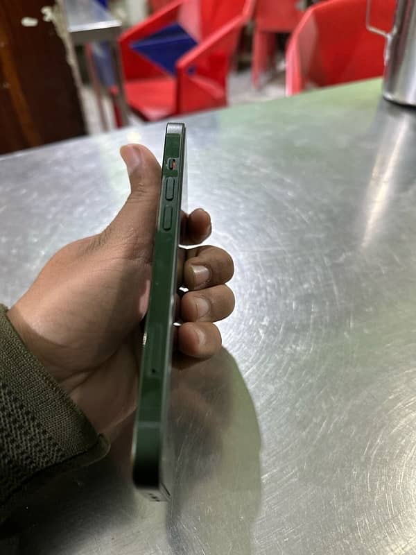 Iphone 13 128 gb LLA model battery 96% 10/10 jv not open and repair 0