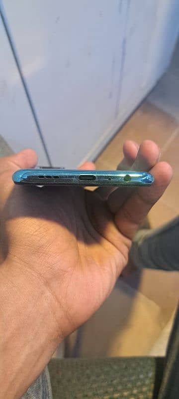 Oppo f19 pro 4