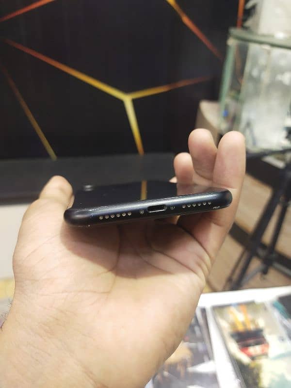 phone XR 64gb Non pta Factory unlock Only Call&Whatsap 0313/0507279 2