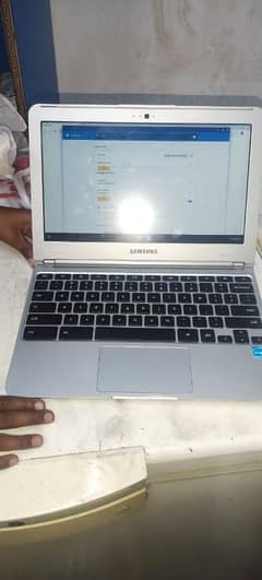 I am sell laptop Chromebook