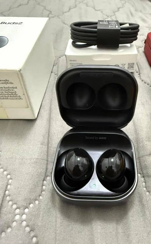 Samsung galaxy Buds 2 1