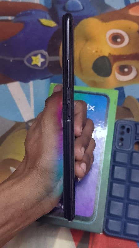 Infinix hot 9 4/128gb pta approved with box 3