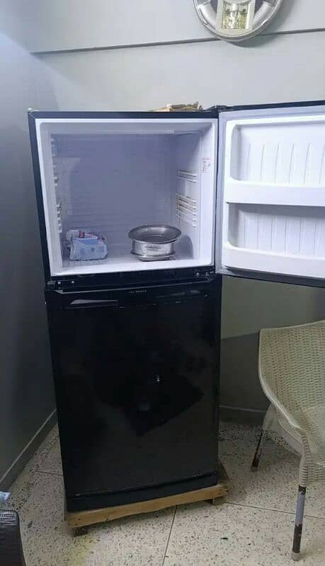 Orient fridge medium size 2