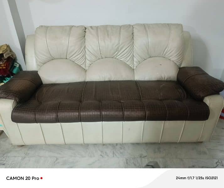 Sofa set for sell. 1