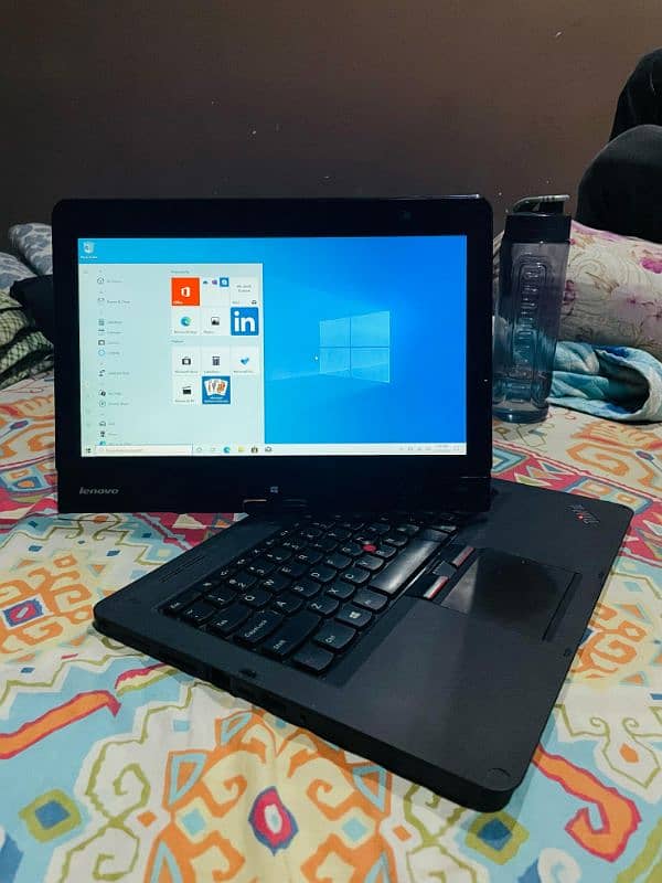 Lenovo Thinkpad S230u 1