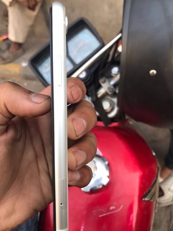 all ok non PTA jv iPhone XR  10 by 10 condition 5