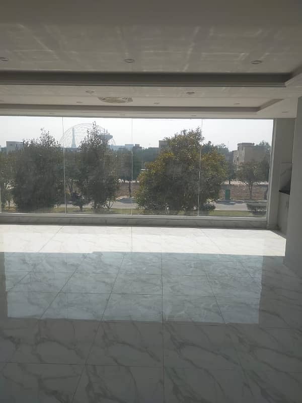 First Floor Commercial Hall For Rent in Bahria Town Lahore 5