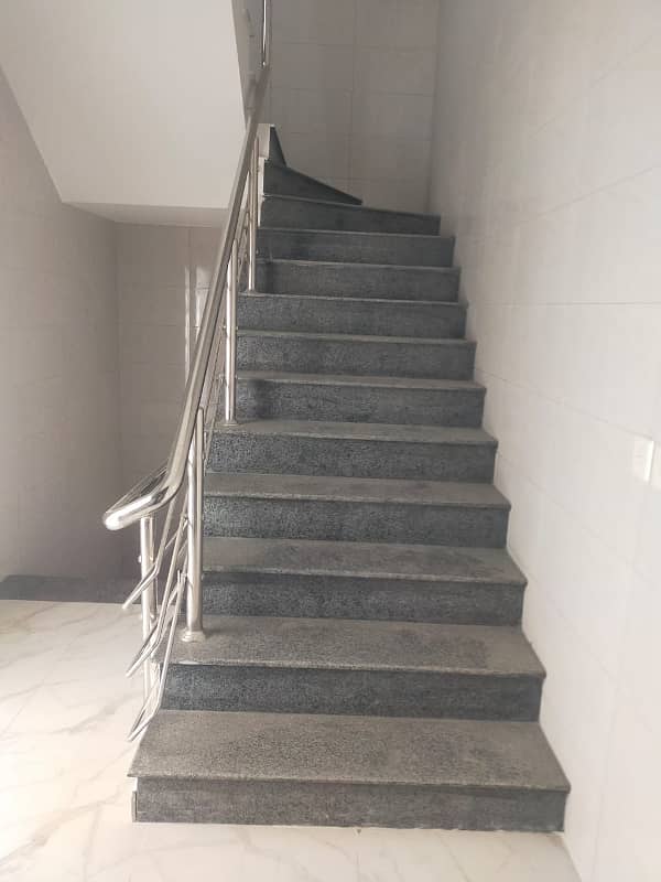 First Floor Commercial Hall For Rent in Bahria Town Lahore 14