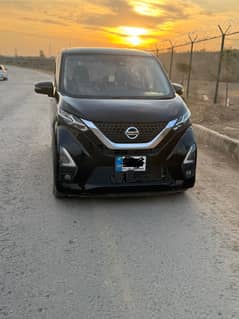 Nissan Dayz Highway Star 2021