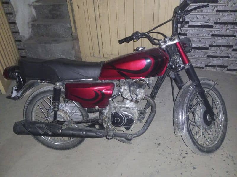 Honda 125 for sale All ok bike urgent for sale 12