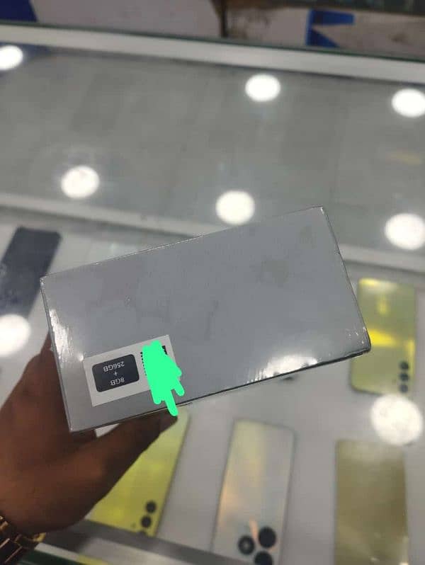 VIVO V27e Brand new phone limited piece 3