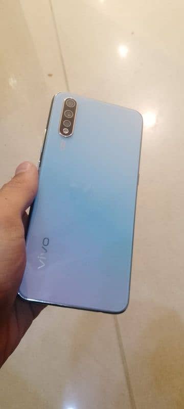 Vivo s1 (Exchange possible) 1