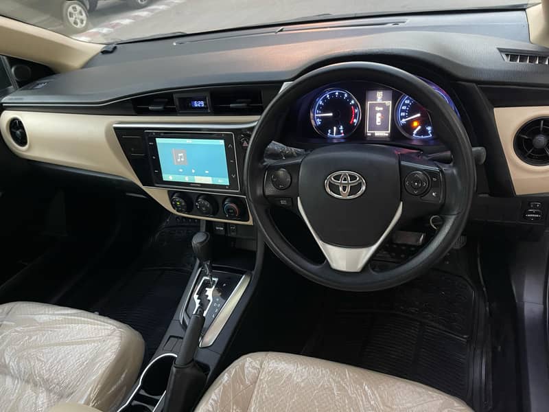 Toyota Corolla Altis 2017 8