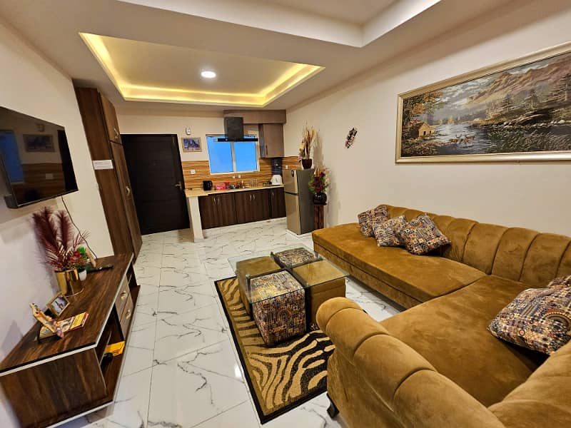 Luxury one bed fully furnished apartments. 1