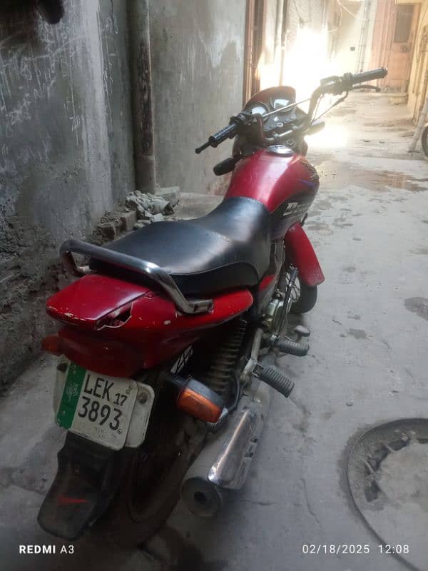 Honda 125 deluxe 1