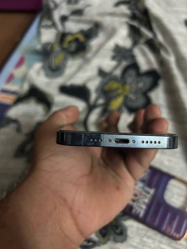 iphone 12 pro factory unlock non pta  128 gb 4