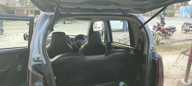 Suzuki Wagon R 2016 12