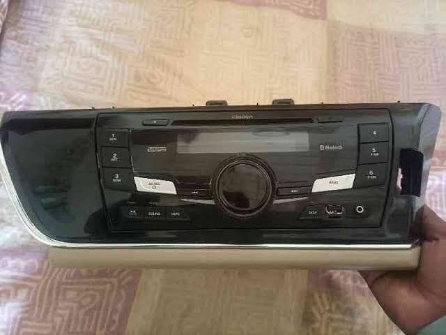 Toyota Corolla GLI 2017 Orignal Clarion Dvd Player/Panel 1