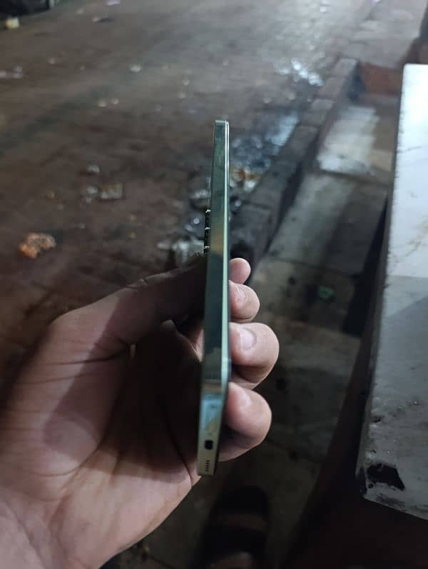 Vivo Y100 8 256 Dabba Chagar ke saat 1