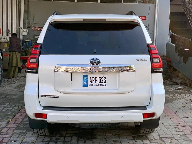 Toyota Land Cruiser Prado VX. L 2019 6