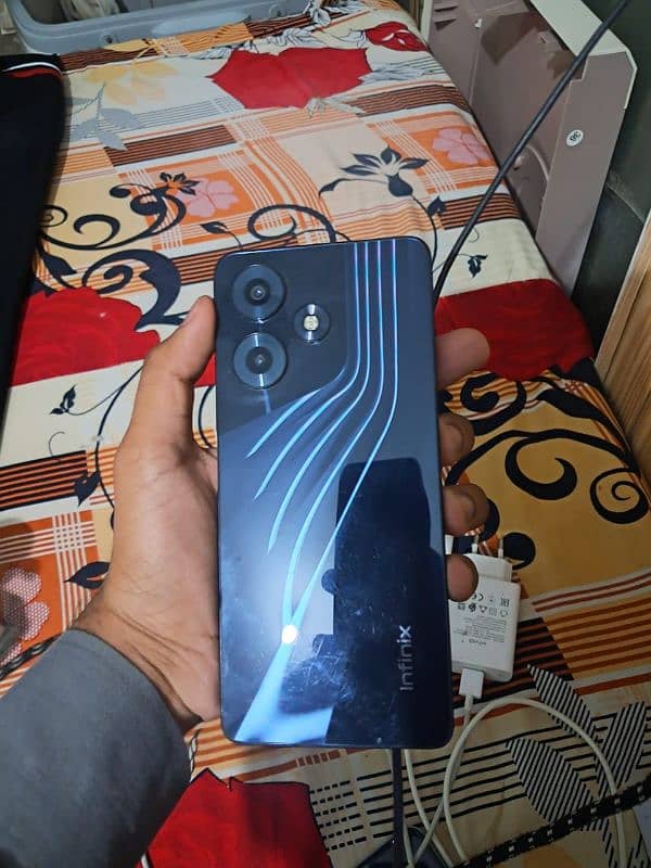 INFINIX HOT 30 1