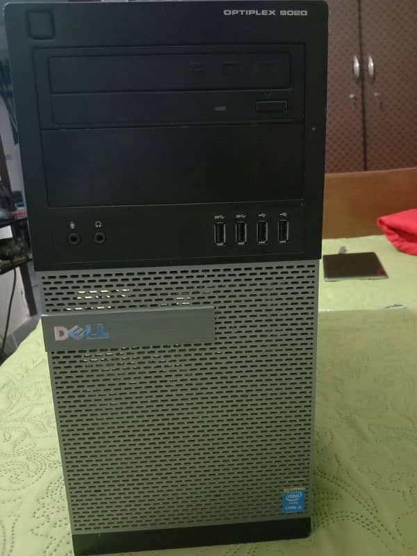 CORE i7 4th Gen 16 GB RAM WITH SCREEN AND ALL ACCESSORIES 0