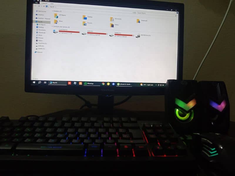 CORE i7 4th Gen 16 GB RAM WITH SCREEN AND ALL ACCESSORIES 19