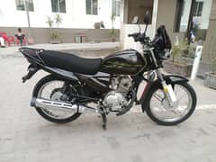 Yamaha YB 125Z | Model 2022 |Yamaha in Bikes | Total Geniune