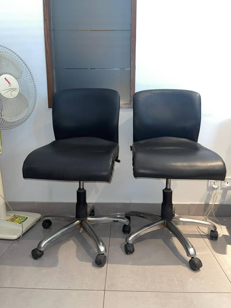 Chinoti imported chair set + Revolving chair 9