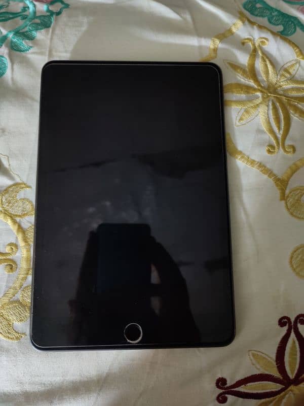 I pad mini 5 64 gb 0