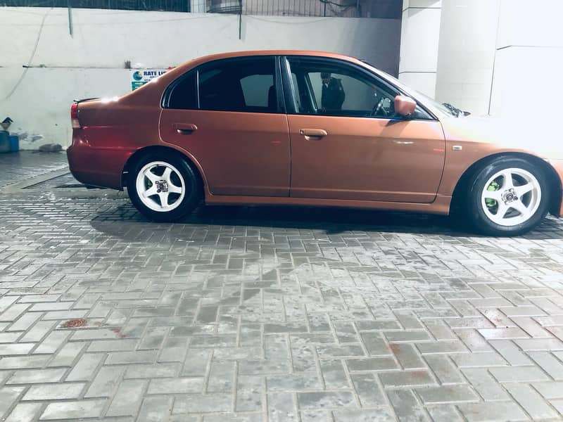 Honda Civic EXi 2002 1