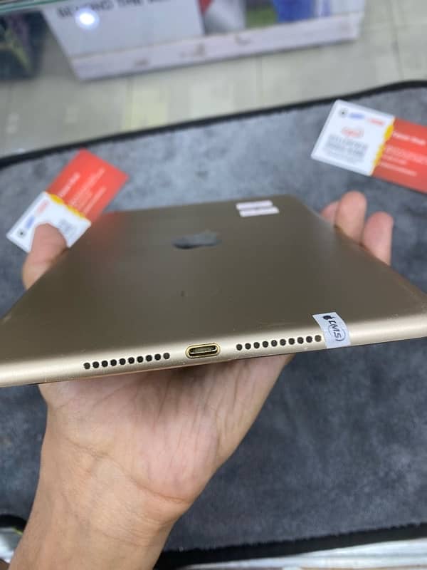 ipad mini 4 128Gb 2