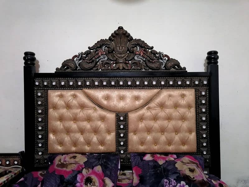 Bed, Mattress, Dressing & 1 Side table 0