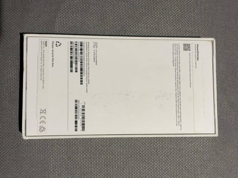 BRAND NEW IPHONE 16 PRO MAX 256GB BLACK TITANIUM 2