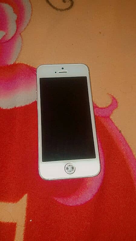 i phone 5s (non pta) 5