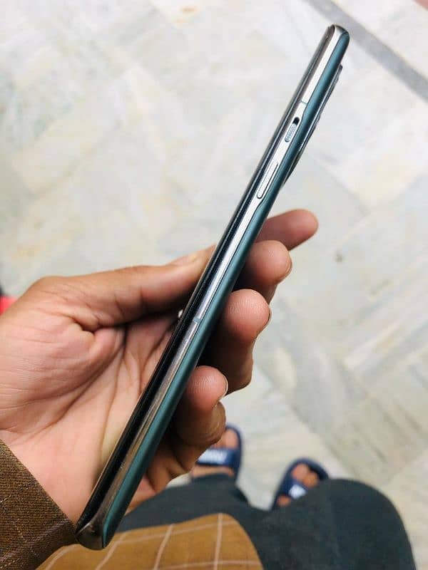 One plus 9pro 12+256 gb dual sim globel 2