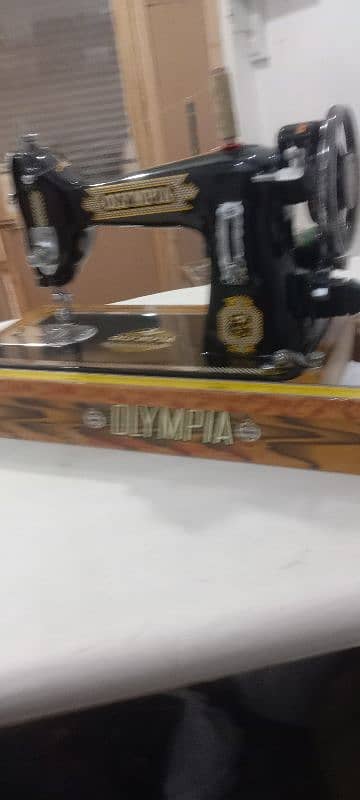 Olympia sewing machine 2