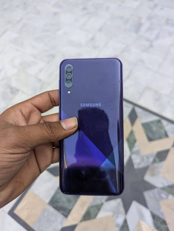 Samsung Galaxy a30s forsale 4