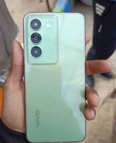 Vivo Y100