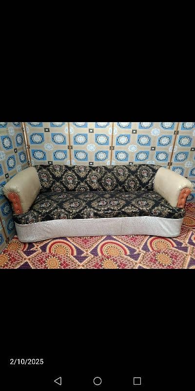 Sofa 2 seater and 3 seater good condition 0